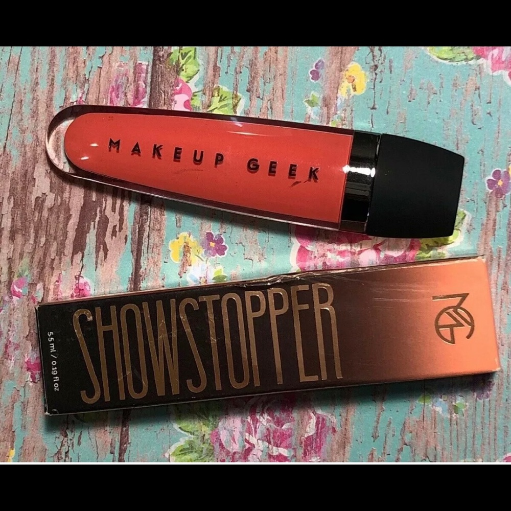 Makeup geek showstopper Jitterbug Lipstick stain